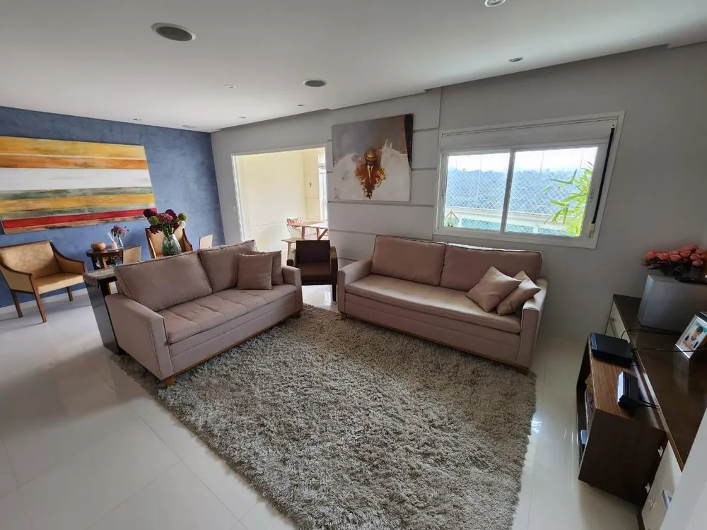 Apartamento à venda com 2 quartos, 133m² - Foto 1