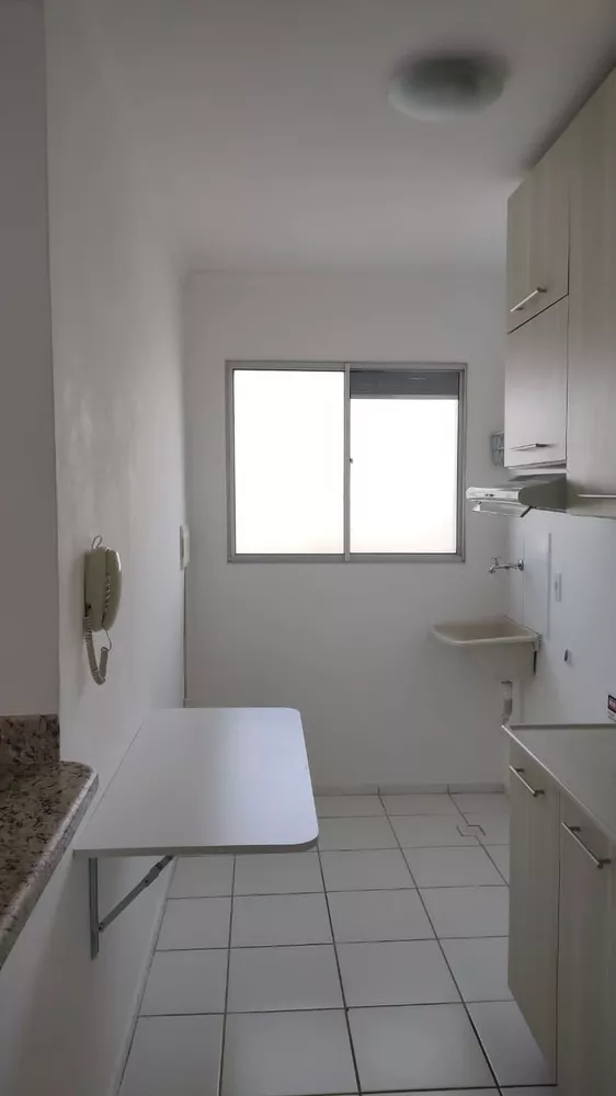 Apartamento à venda com 2 quartos, 49m² - Foto 2