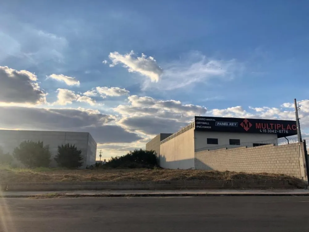 Loteamento e Condomínio, 1222 m² - Foto 1