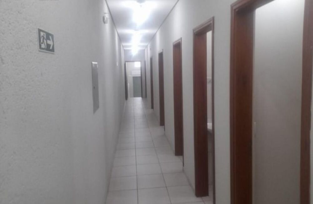 Loja-Salão, 240 m² - Foto 1