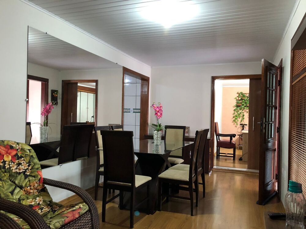 Casa à venda com 3 quartos - Foto 1