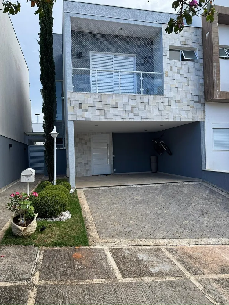 Casa, 3 quartos, 176 m² - Foto 1