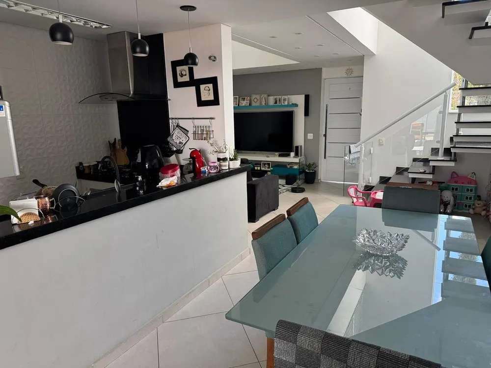 Casa, 3 quartos, 176 m² - Foto 2
