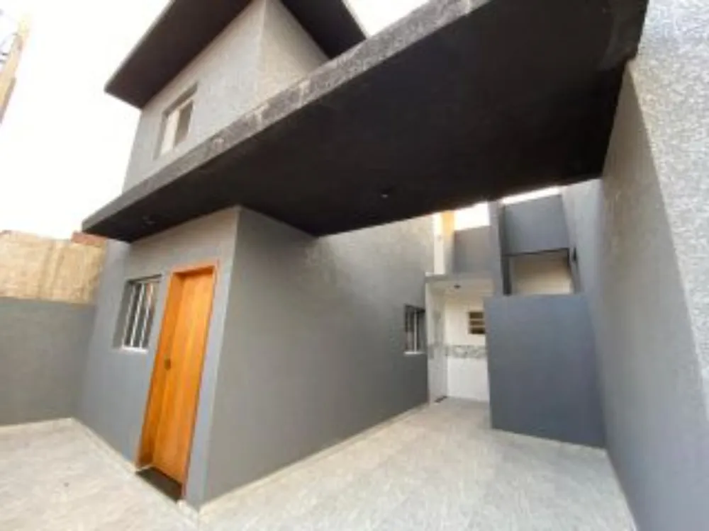 Casa, 2 quartos, 64 m² - Foto 1