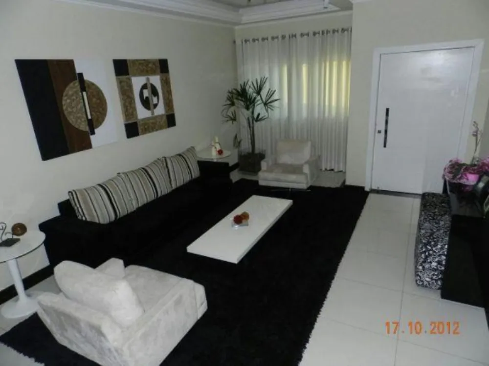 Casa, 3 quartos - Foto 1
