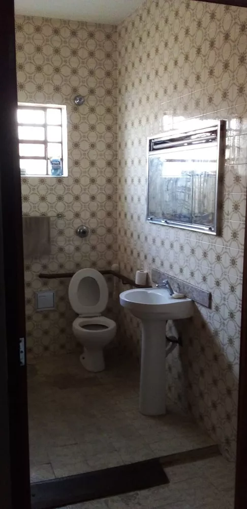 Prédio Inteiro à venda com 5 quartos, 300m² - Foto 2