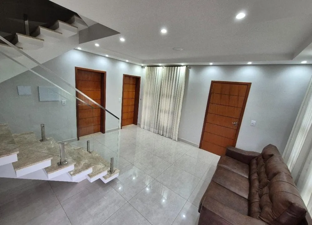 Casa, 4 quartos, 204 m² - Foto 3