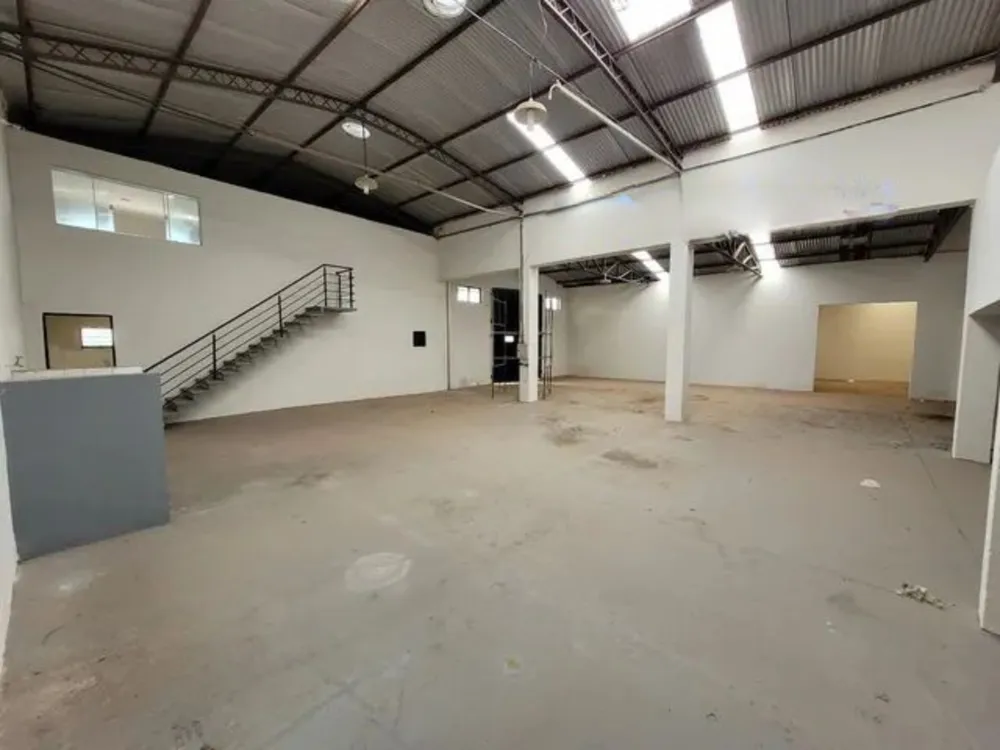 Depósito-Galpão, 555 m² - Foto 4