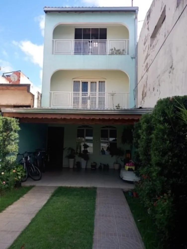 Casa, 2 quartos, 165 m² - Foto 1