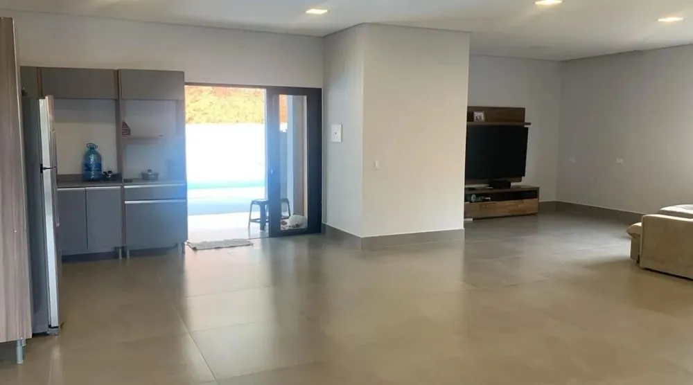 Casa, 3 quartos, 306 m² - Foto 2