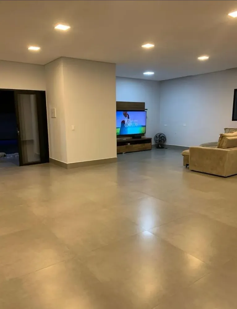 Casa, 3 quartos, 306 m² - Foto 4
