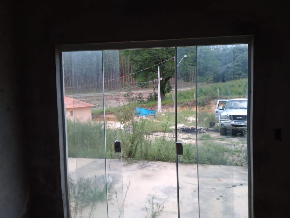 Chácara à venda com 2 quartos, 412m² - Foto 2