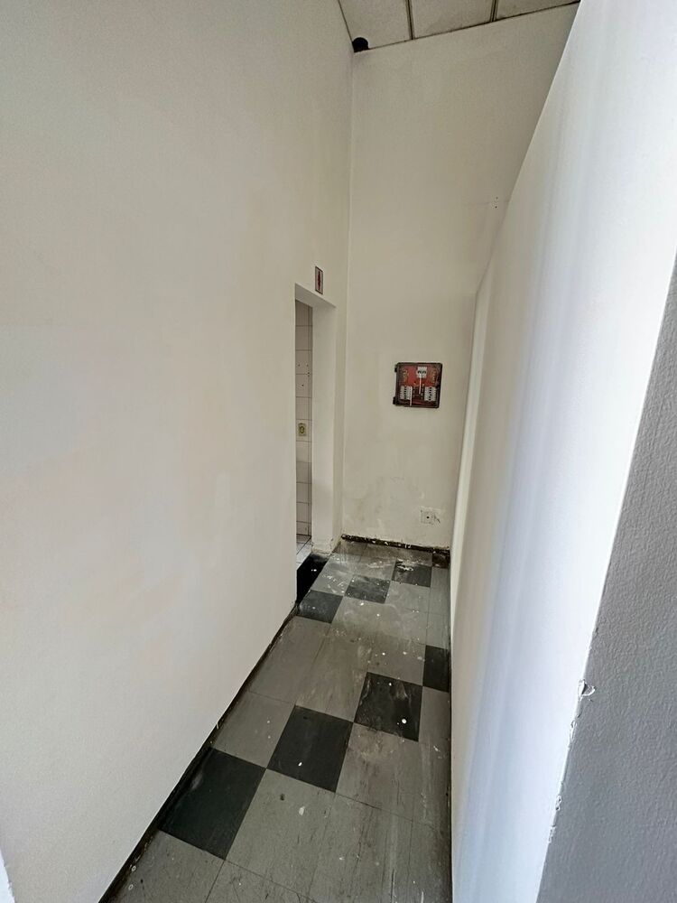 Loja-Salão para alugar, 228m² - Foto 2