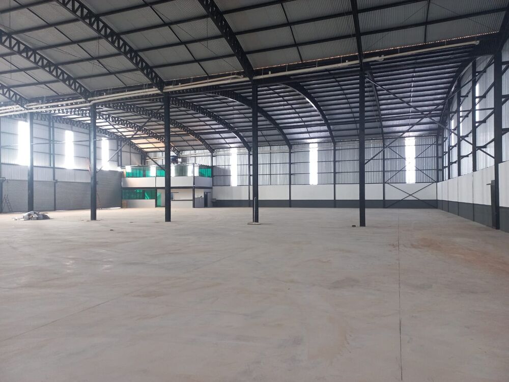 Depósito-Galpão-Armazém para alugar, 3000m² - Foto 1
