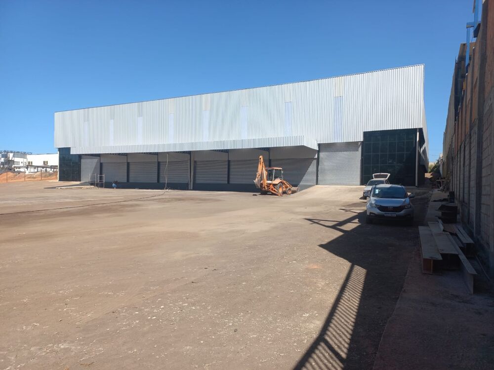 Depósito-Galpão-Armazém para alugar, 3000m² - Foto 2