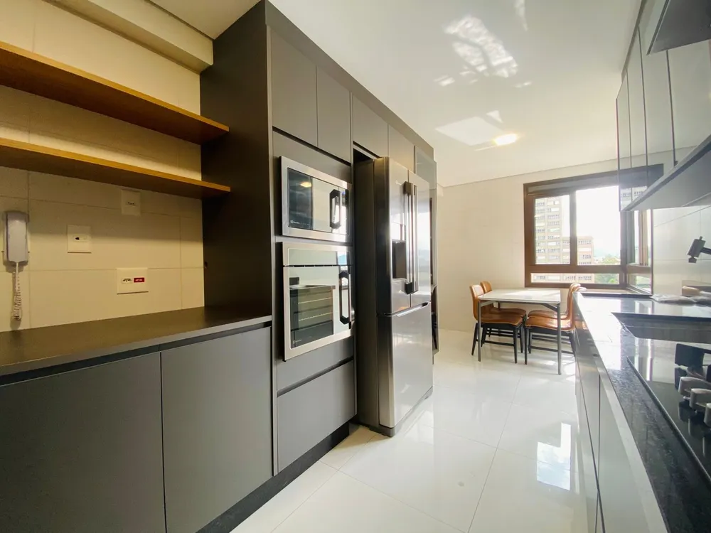 Apartamento, 3 quartos, 228 m² - Foto 3