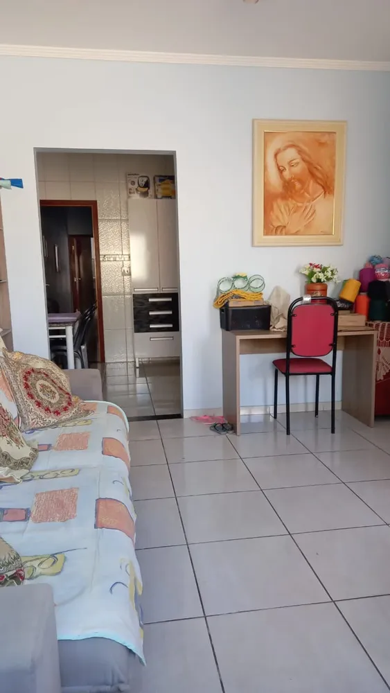 Casa, 3 quartos, 175 m² - Foto 2