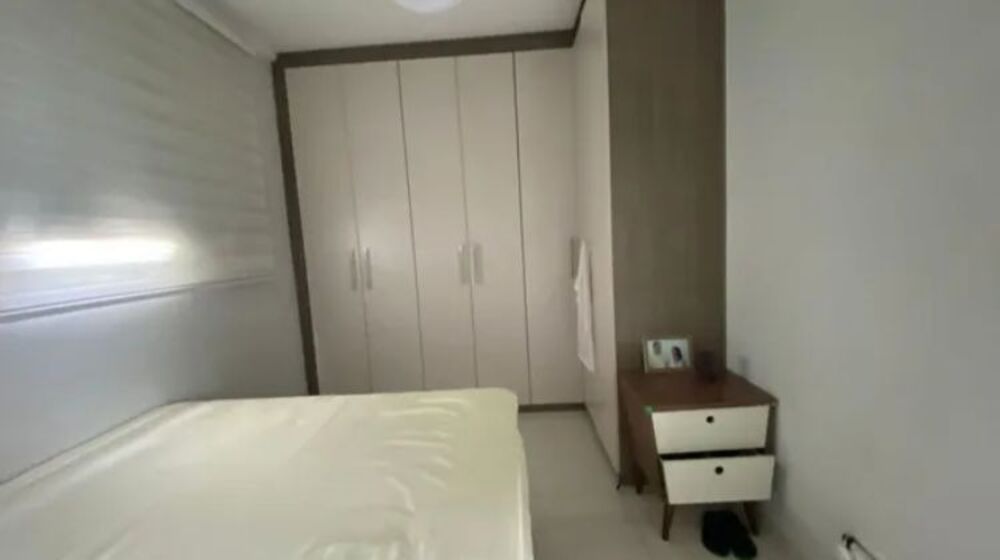 Apartamento à venda com 3 quartos, 107m² - Foto 3