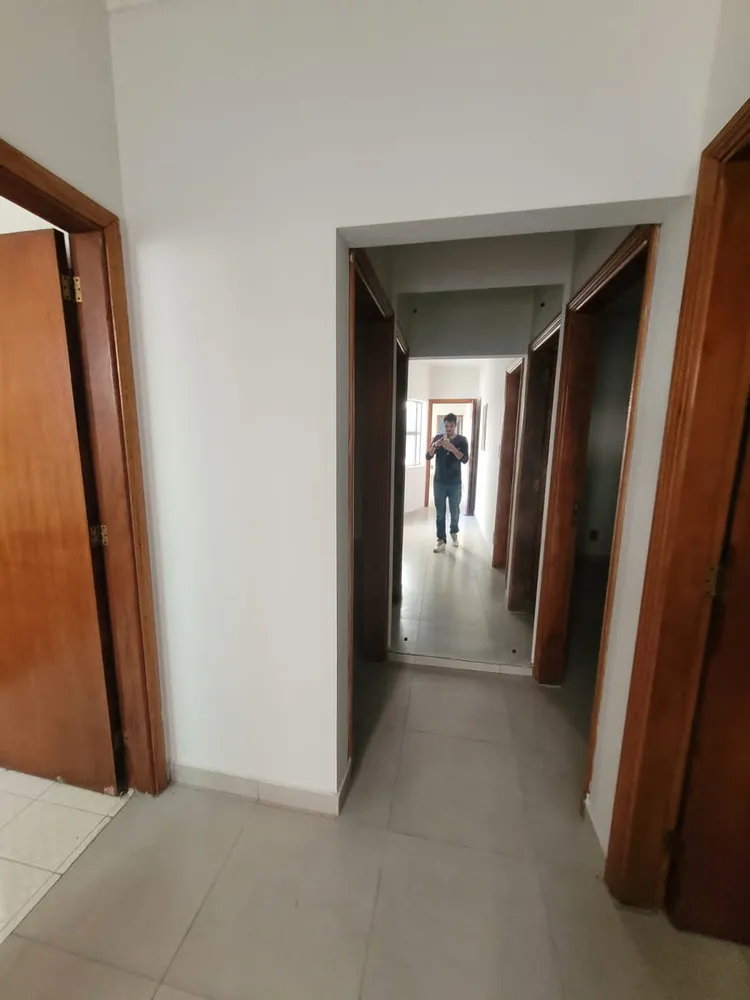 Casa, 3 quartos, 325 m² - Foto 10
