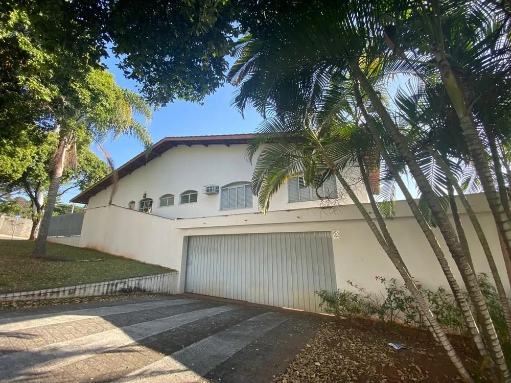 Casa, 3 quartos, 325 m² - Foto 1