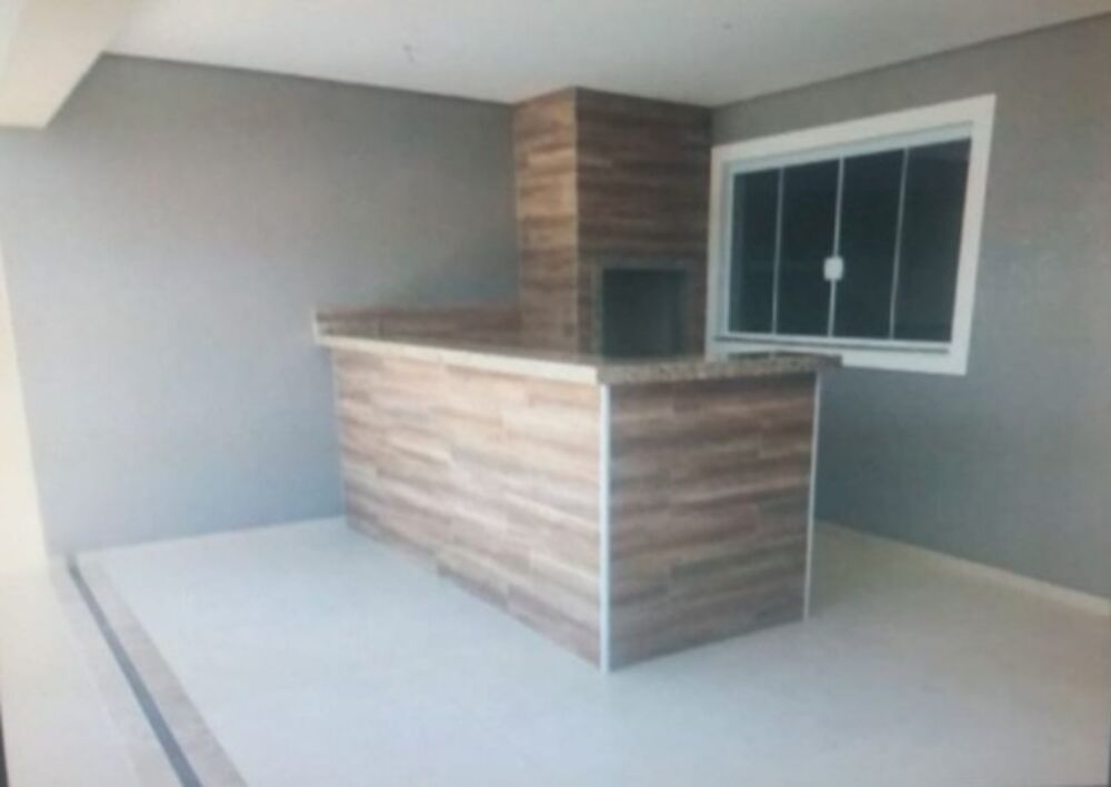 Casa à venda com 3 quartos, 250m² - Foto 2