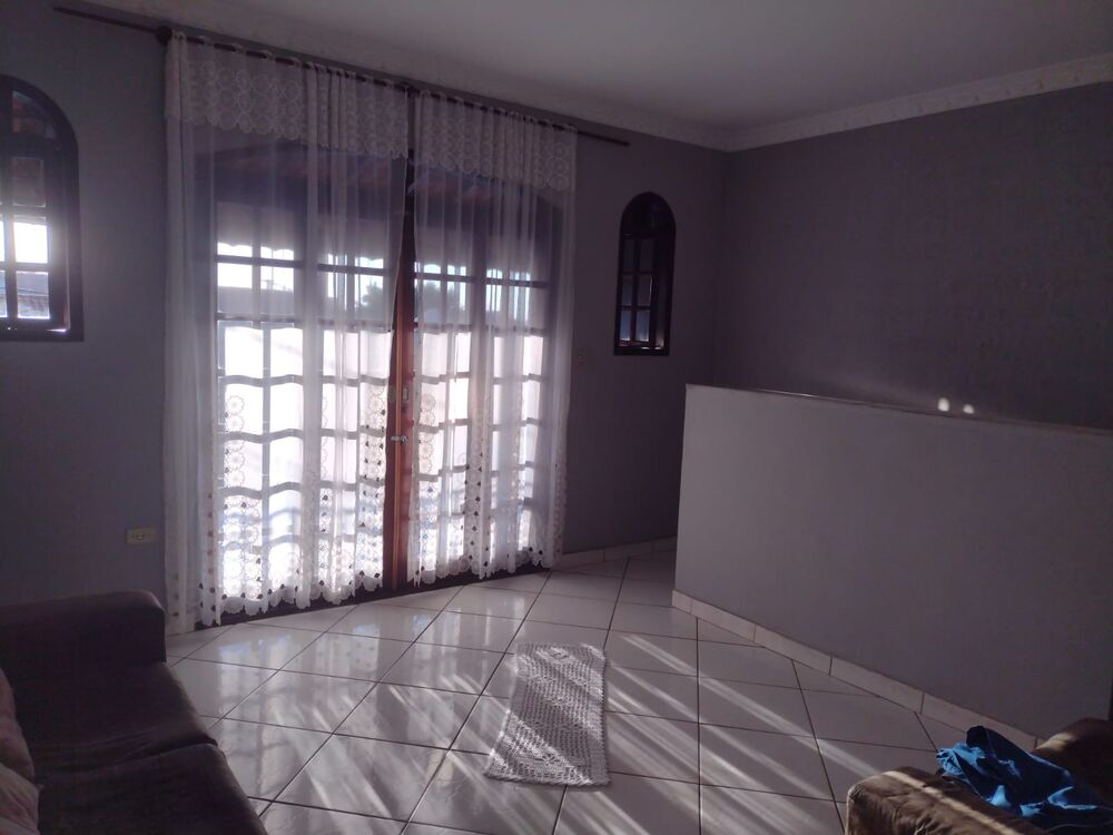 Casa, 3 quartos, 190 m² - Foto 2