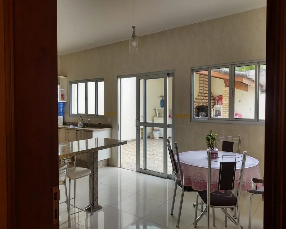 Casa, 4 quartos, 281 m² - Foto 3