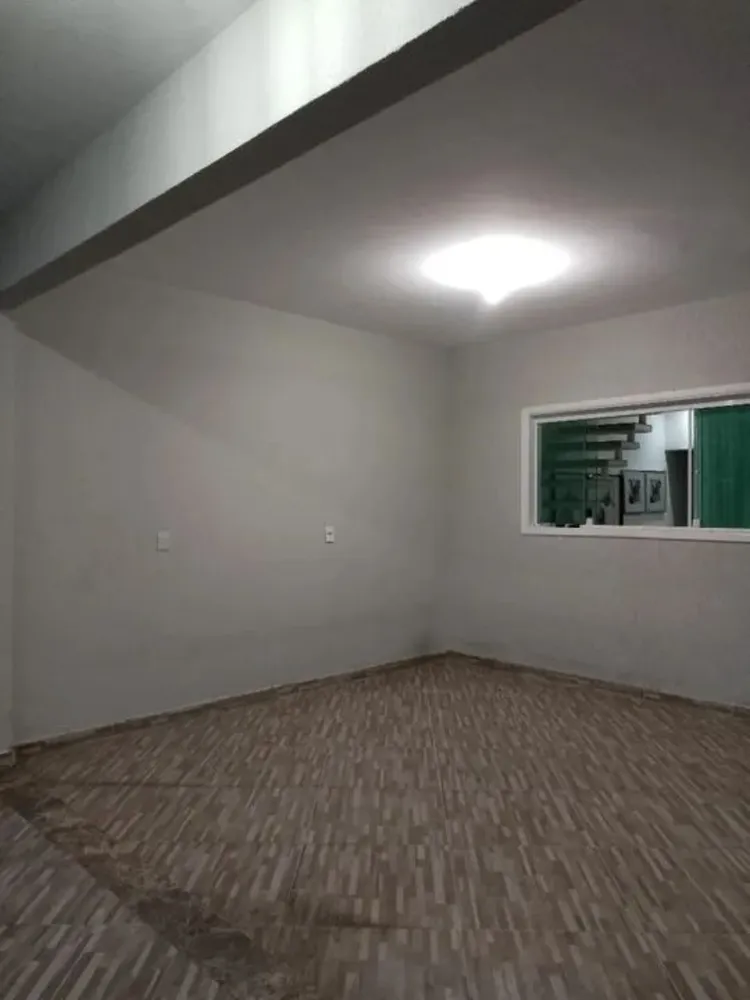 Casa, 3 quartos, 221 m² - Foto 4