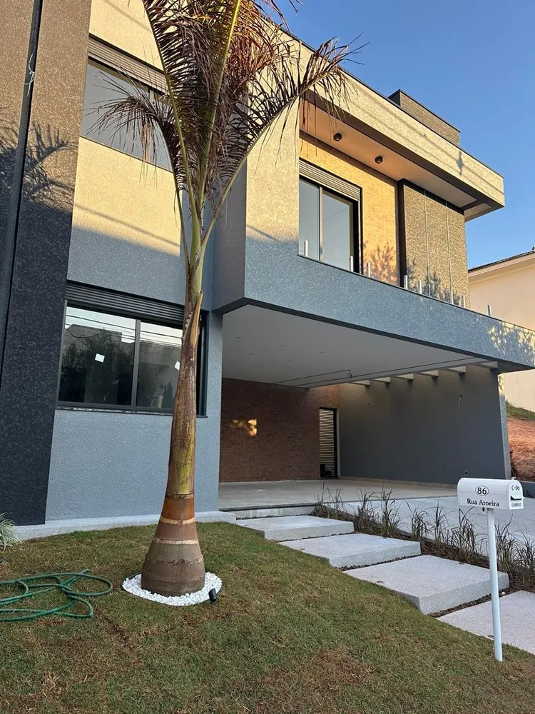 Casa, 3 quartos, 225 m² - Foto 1