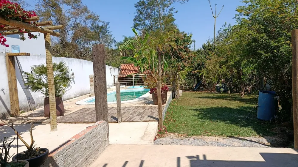 Chácara, 2 quartos, 1135 m² - Foto 5