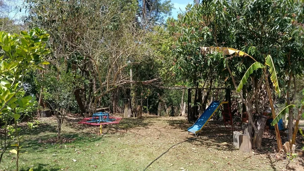 Chácara, 2 quartos, 1135 m² - Foto 5