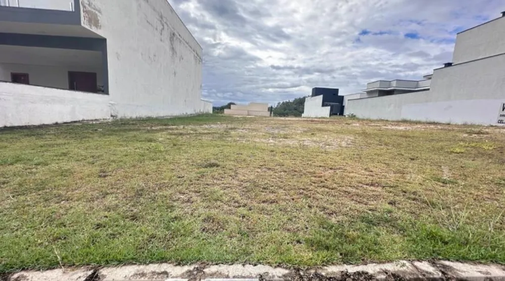 Terreno, 300 m² - Foto 1