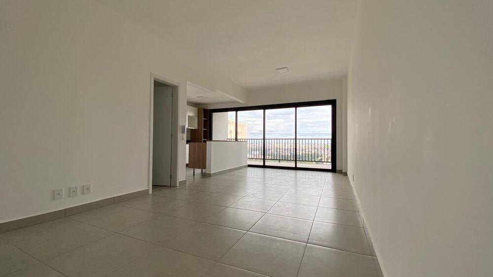 Apartamento para alugar com 3 quartos, 125m² - Foto 1