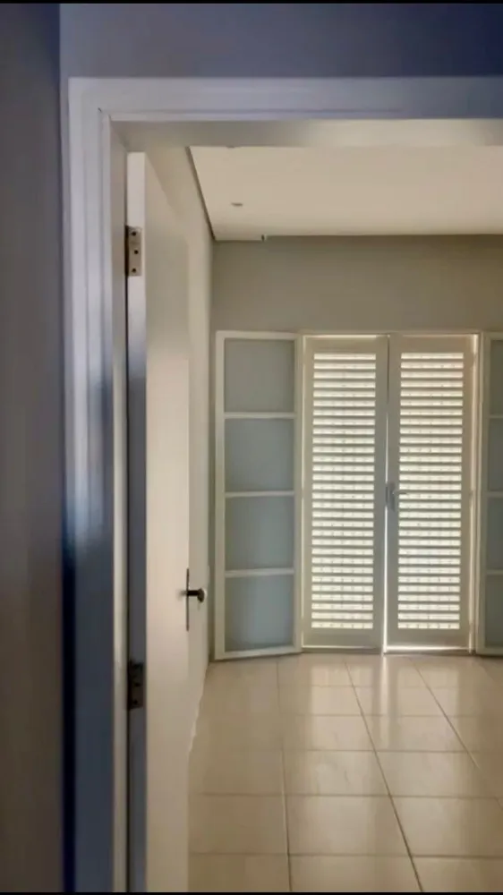Casa, 4 quartos, 169 m² - Foto 2