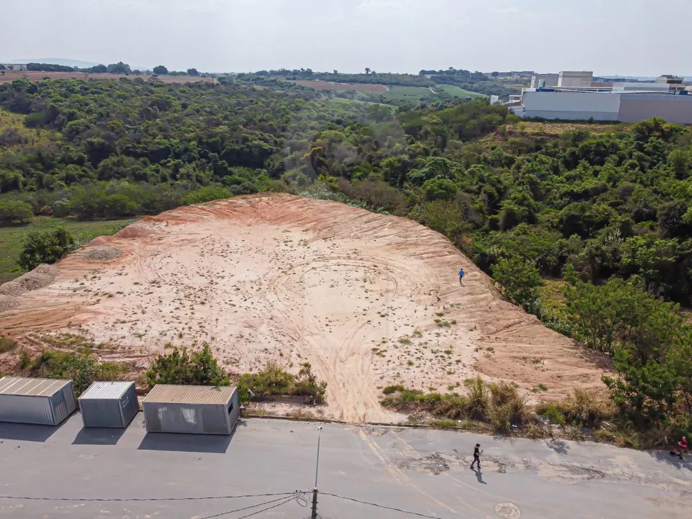 Terreno, 3742 m² - Foto 2