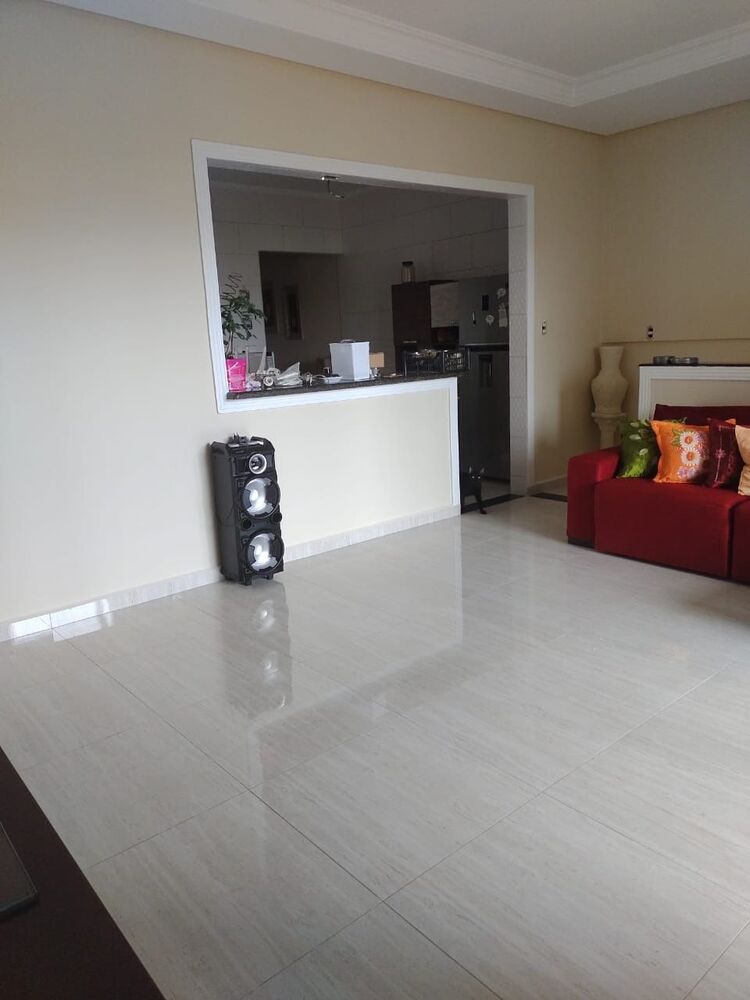 Casa, 4 quartos, 310 m² - Foto 1