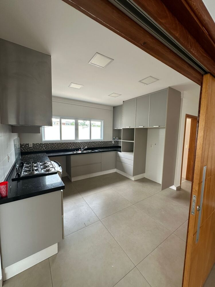 Casa para alugar com 5 quartos - Foto 4
