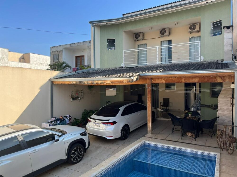 Casa, 3 quartos, 170 m² - Foto 1