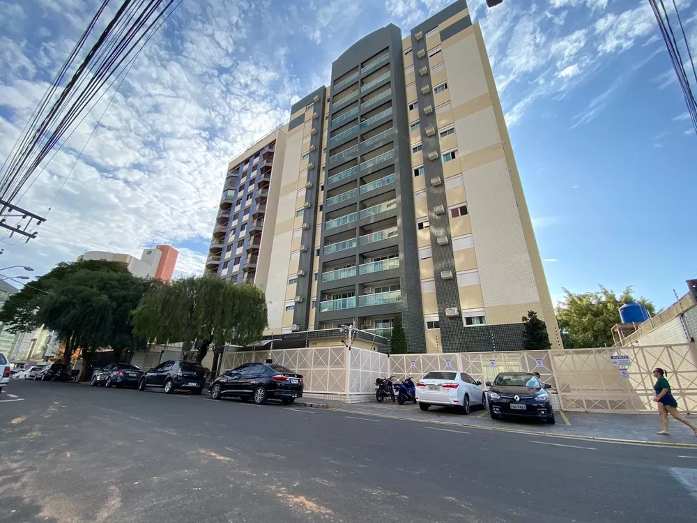 Apartamento à venda com 5 quartos, 148m² - Foto 1