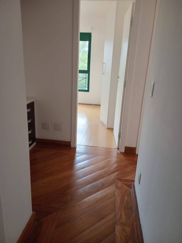Apartamento para alugar com 3 quartos, 99m² - Foto 1