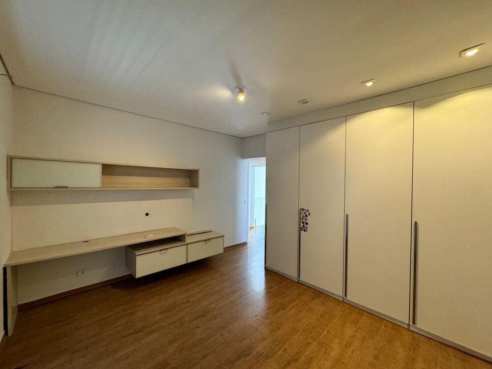 Casa, 3 quartos, 360 m² - Foto 3