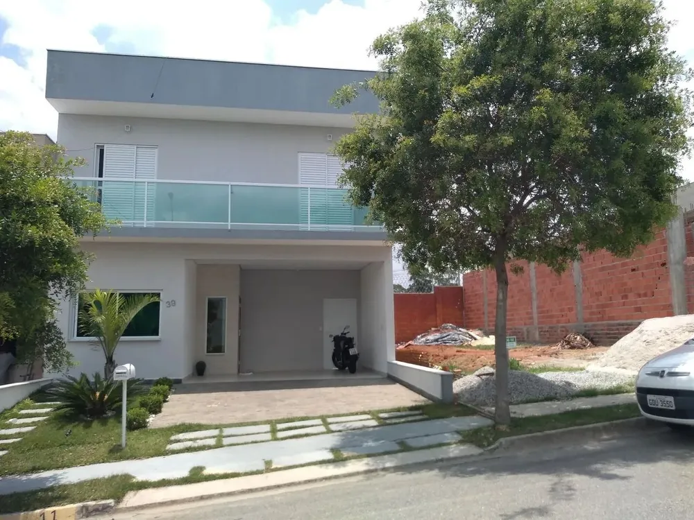 Casa, 4 quartos, 174 m² - Foto 1