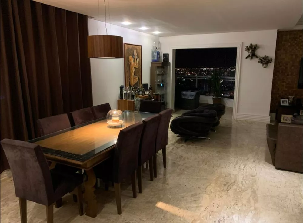 Apartamento para alugar com 3 quartos, 196m² - Foto 3