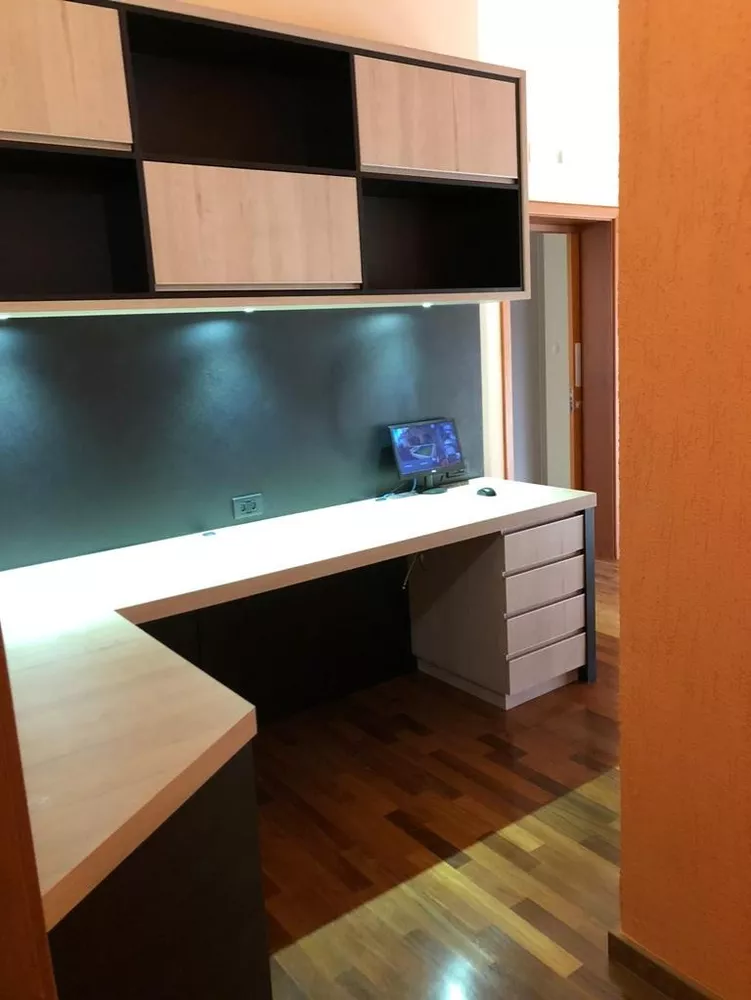 Casa à venda com 4 quartos, 370m² - Foto 13