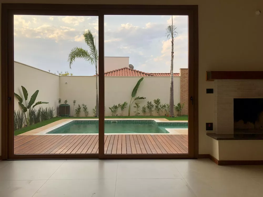 Casa à venda com 4 quartos, 370m² - Foto 45