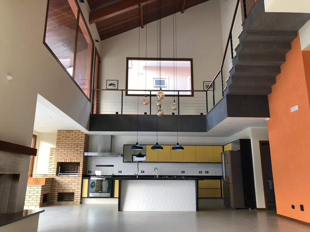 Casa à venda com 4 quartos, 370m² - Foto 8