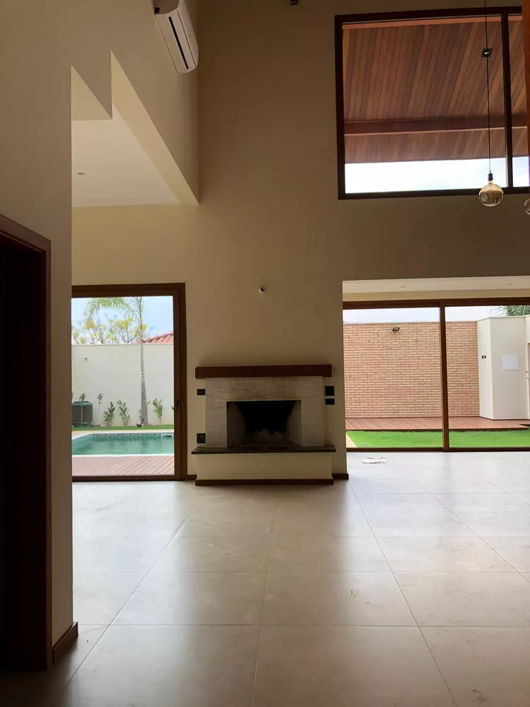 Casa à venda com 4 quartos, 370m² - Foto 41