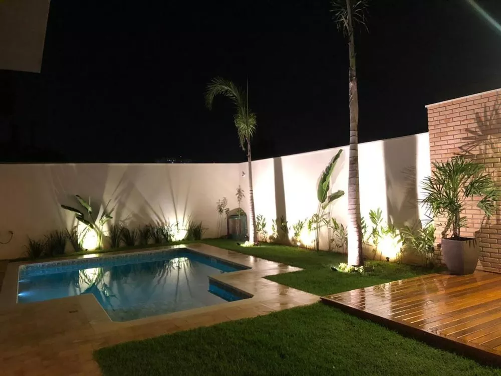 Casa à venda com 4 quartos, 370m² - Foto 28