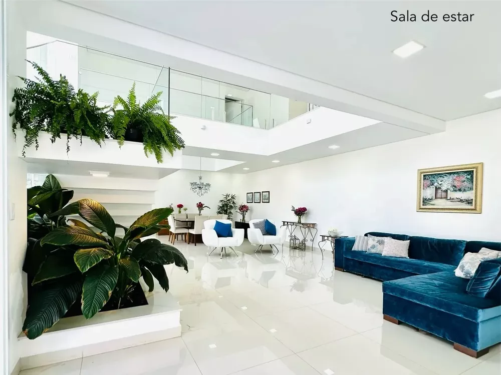 Casa à venda com 5 quartos, 650m² - Foto 4