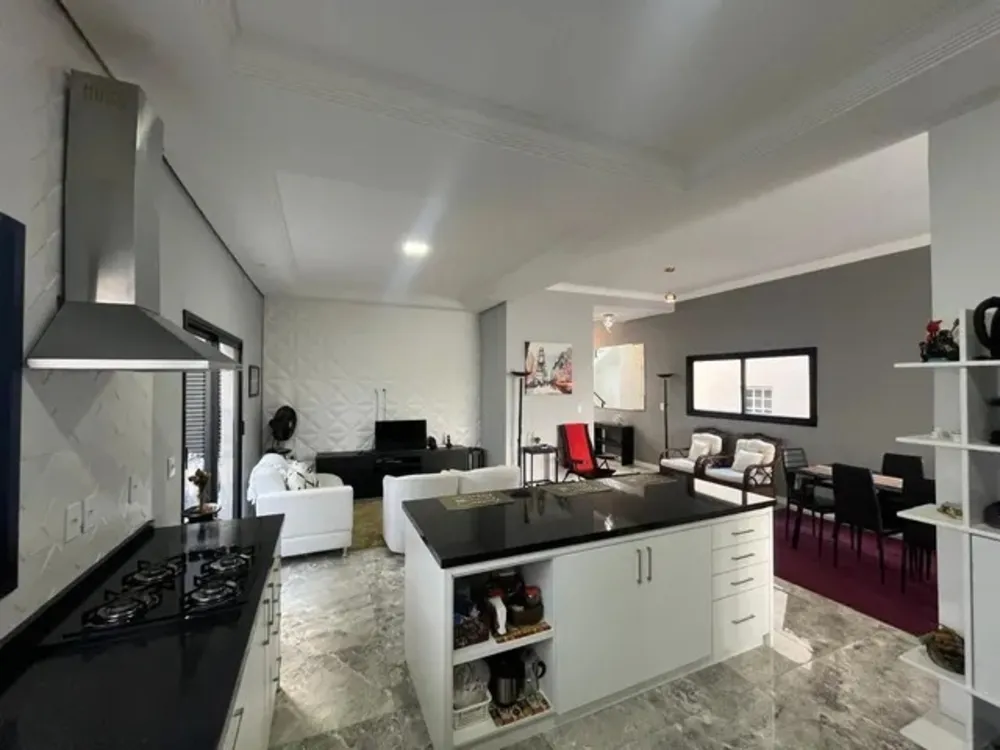 Casa, 3 quartos, 200 m² - Foto 8